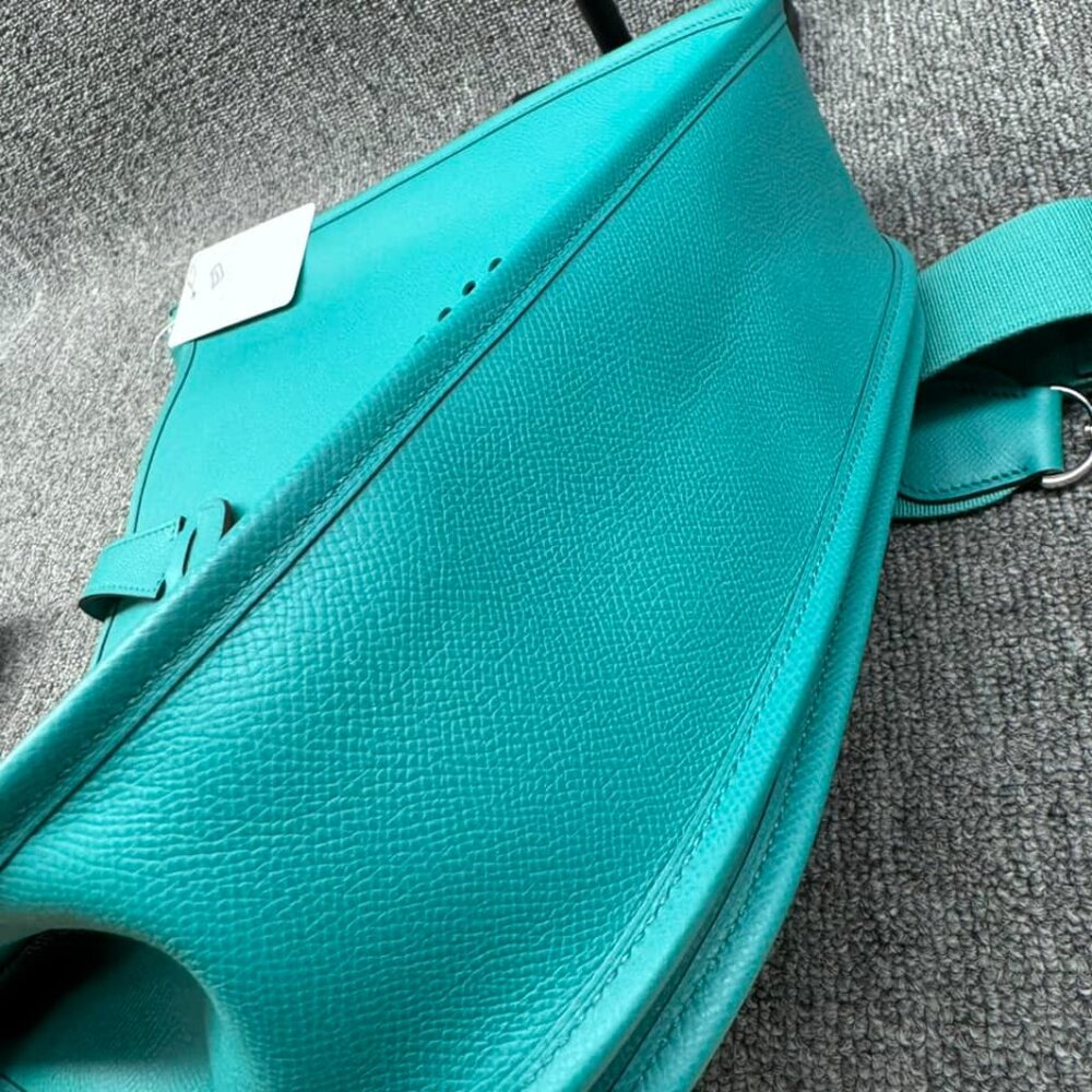 100% Authentic HERMES Evelyne GM Shoulder Bag - Picture 5 of 16